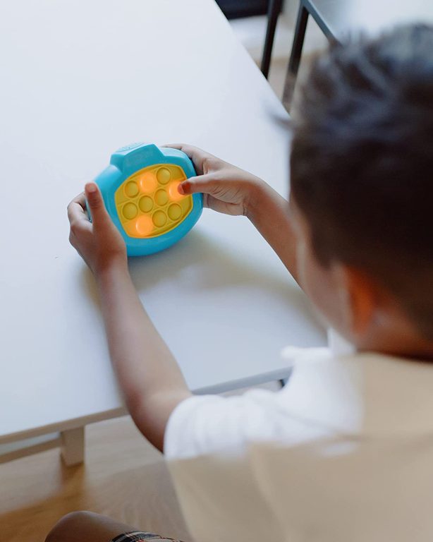 Pop It! PRO – The Light-Up, Pattern-Popping Game
