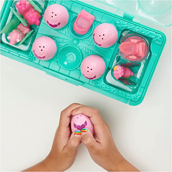 Hatchimals CollEGGtibles, Rainbow-Cation Llama Family Carton with Surprise Playset, 10 Characters, 2 Accessories, Easter Gifts, Kids Toys for Girls