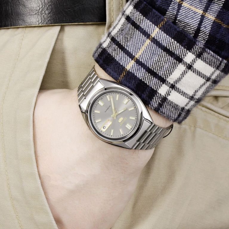 Seiko 5 Men’s Stainless Steel Watch