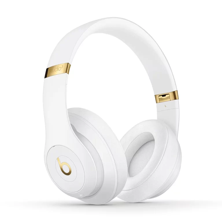 Beats Studio3 Wireless Noise Cancelling Headphones with Apple W1 Headphone Chip – White