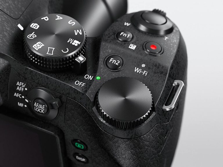 Panasonic LUMIX FZ300 Long Zoom Digital Camera Features 12.1 Megapixel, 1/2.3-Inch Sensor, 4K Video, WiFi, Splash & Dustproof Camera Body, LEICA DC 24X F2.8 Zoom Lens – DMC-FZ300K – (Black) USA