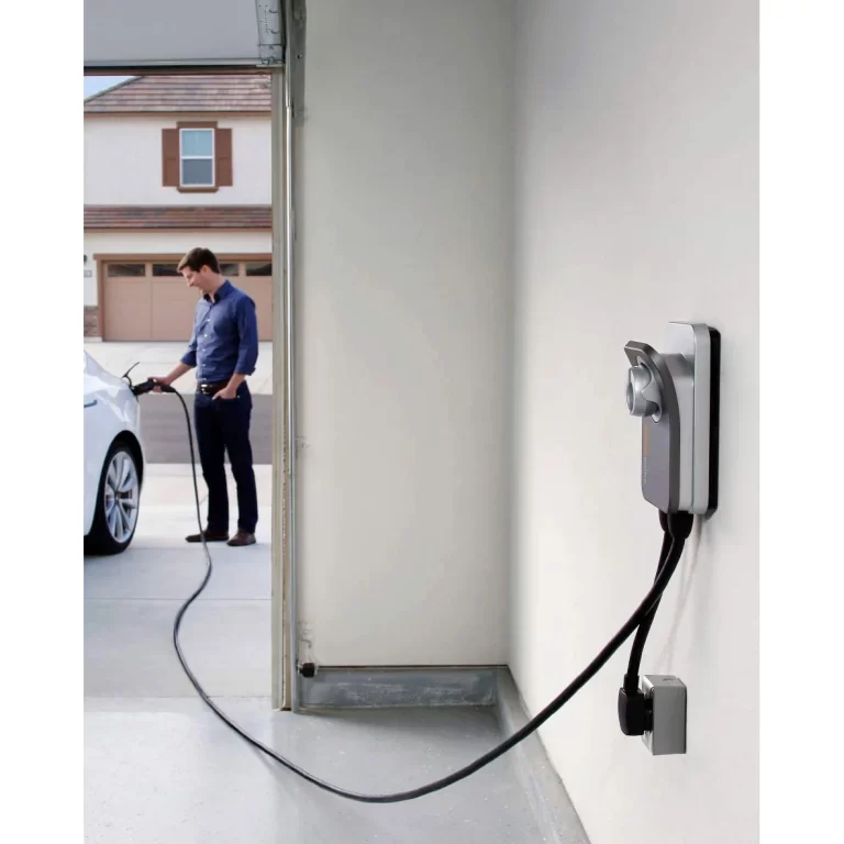 ChargePoint Home Flex Electric Vehicle (EV) Charger, 16 to 50 Amp, 240V, Level 2 WiFi Enabled EVSE, UL Listed, ENERGY STAR, NEMA 14-50 Plug or Hardwired, Indoor / Outdoor, 23-foot cable