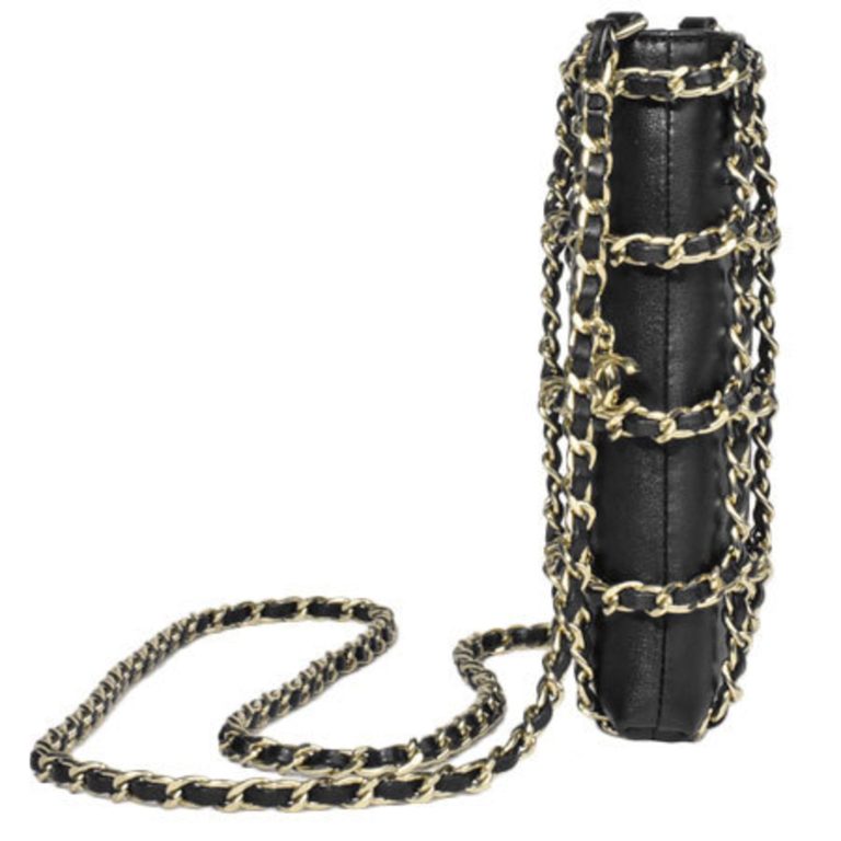Authenticated Used Chanel CHANEL Chain Shoulder Pouch Smartphone Case Coco Mark Black Lambskin AP1161
