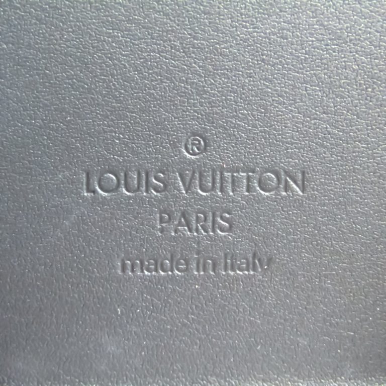 Authenticated Used Louis Vuitton Epi Epi Leather Phone Bumper For IPhone X Noir,Rose Ballerine iPhone X XS Eye Trunk Light M67894