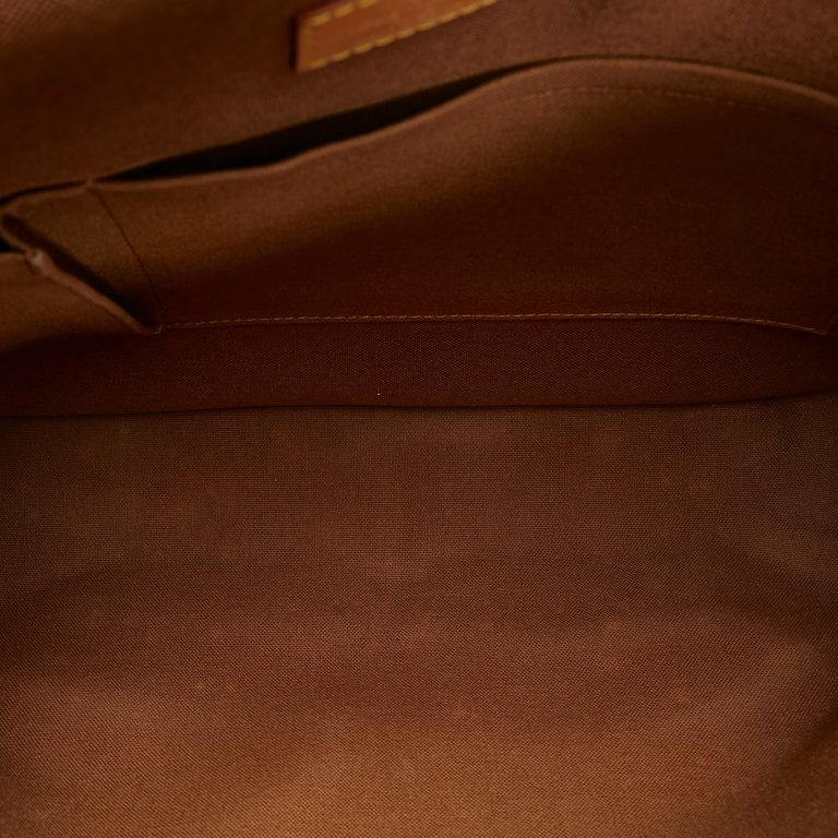 Authenticated Pre-Owned Louis Vuitton Messenger Bosphore GM