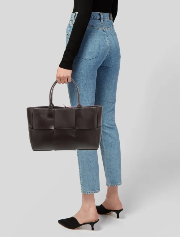 Bottega Veneta Intrecciato Arco