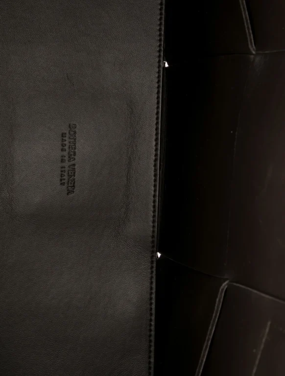Bottega Veneta Intrecciato Arco
