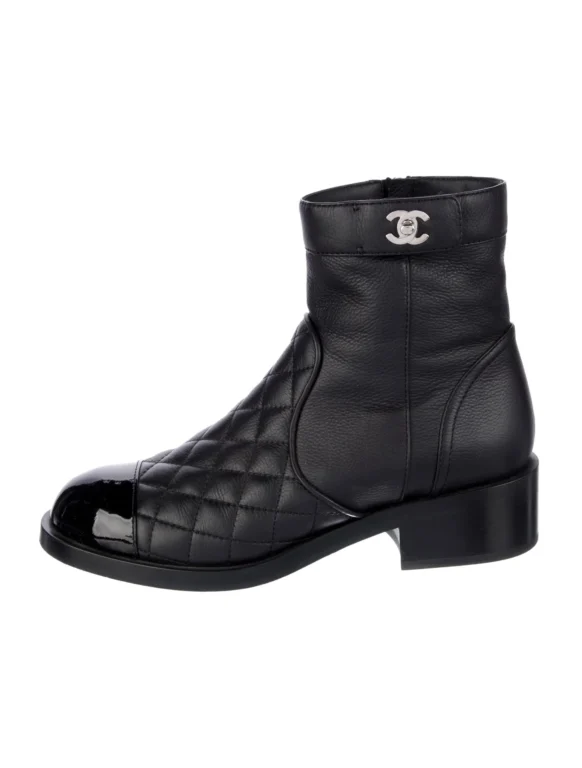 Chanel 2020 Interlocking CC Logo Boots Women’s Size: 8 | IT 38