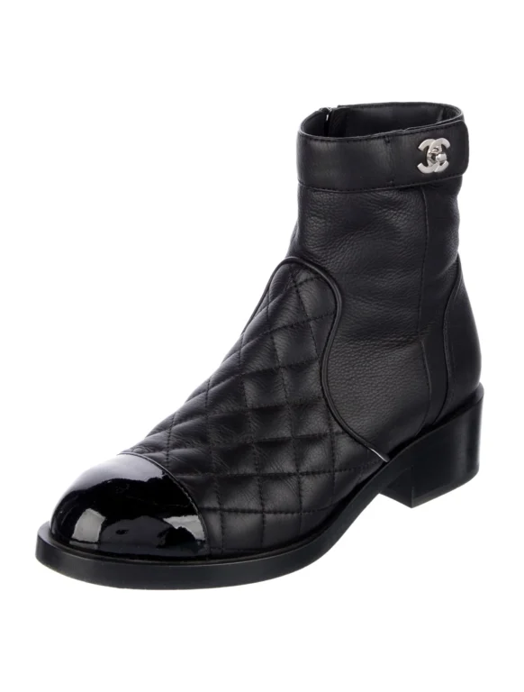 Chanel 2020 Interlocking CC Logo Boots Women’s Size: 8 | IT 38