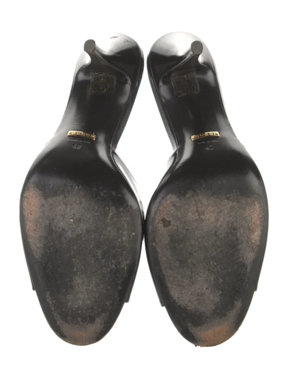Gucci Leather Slides Women’s Size: 12 | IT 42